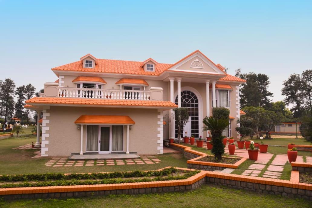 Green Orchid Farms I Swimming Pool I Wedding I Party Villa Gurgaon Bagian luar foto